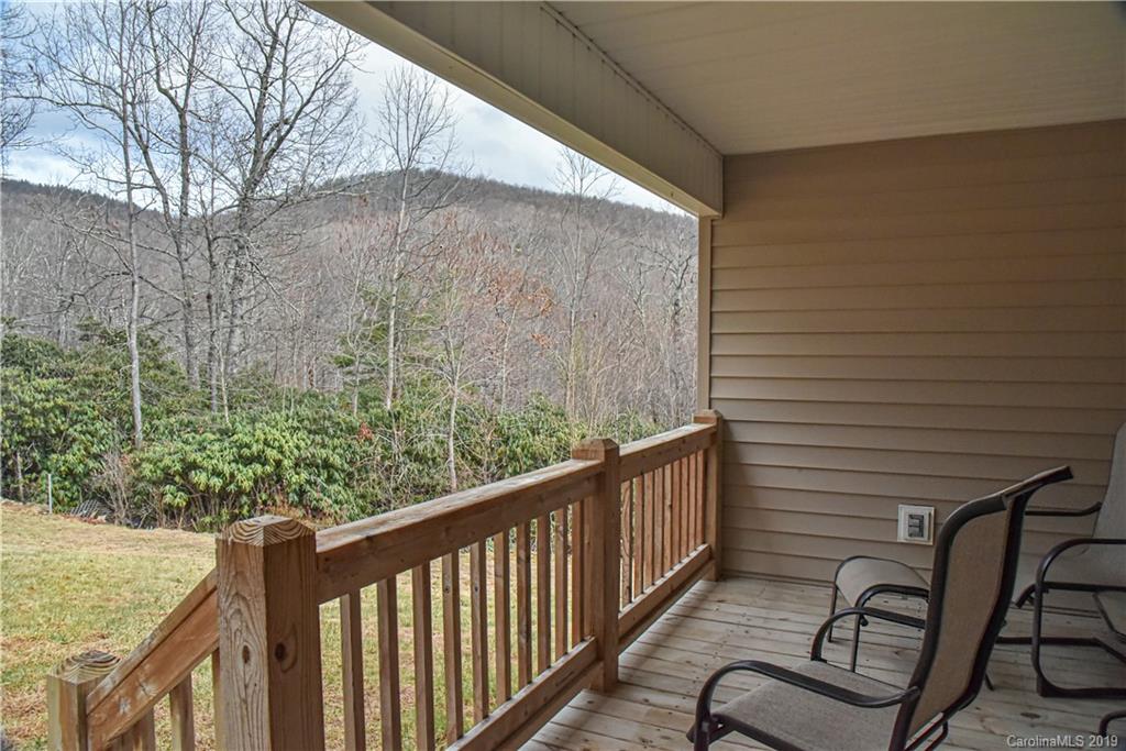 55 Pine Bluff Road Hendersonville, NC 28792 - Photo 17 of 35