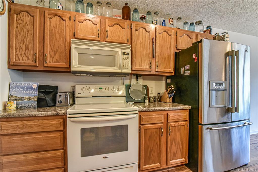 55 Pine Bluff Road Hendersonville, NC 28792 - Photo 32 of 35