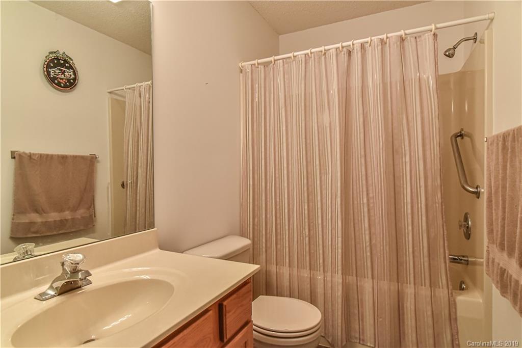 55 Pine Bluff Road Hendersonville, NC 28792 - Photo 9 of 35