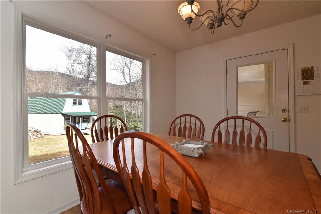 55 Pine Bluff Road Hendersonville, NC 28792 - Photo 10 of 35