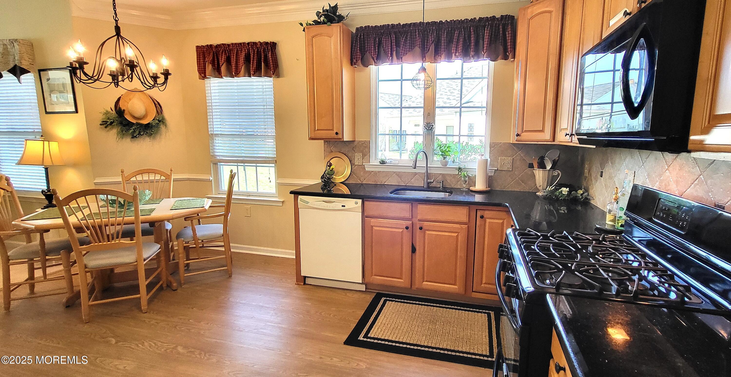 8 Eagleswood Drive Waretown, NJ 08758 - Photo 7 of 34 KITCHEN