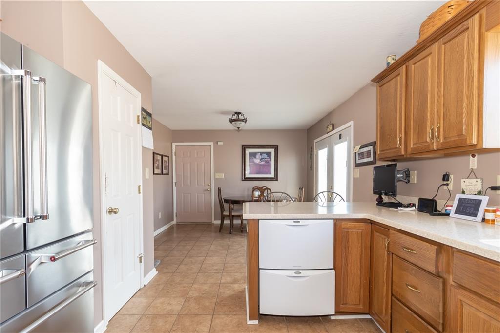 9384 North Barnard Road Greenfield, IN 46140 - Photo 10 of 36