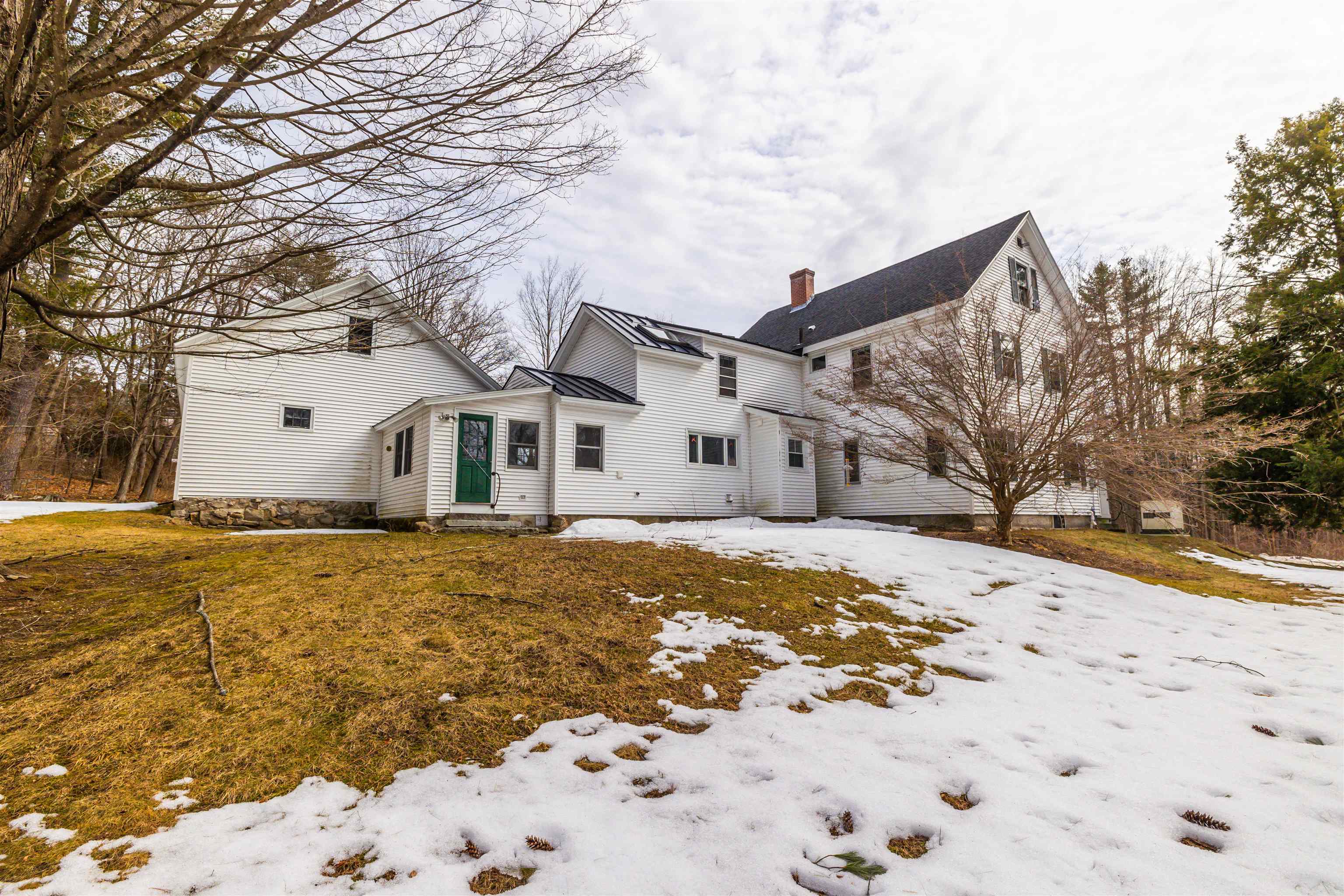 310 Pleasant Street Concord, NH 03301 - Photo 2 of 51