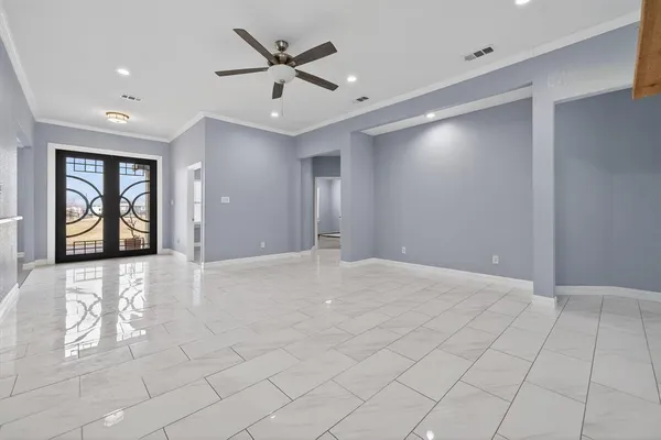 $647,000 | 9325 County Road 4074, Scurry, TX 75158