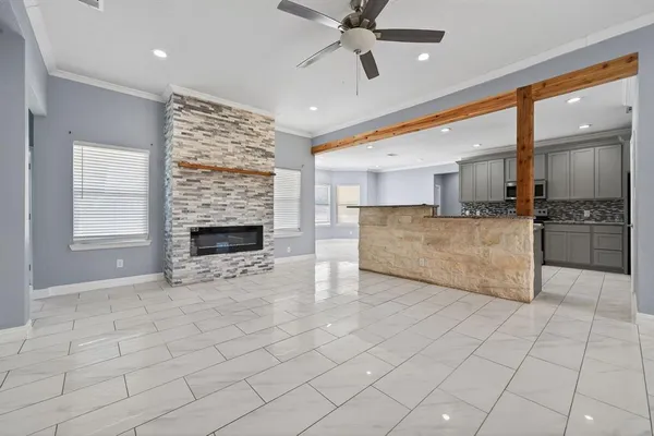 $647,000 | 9325 County Road 4074, Scurry, TX 75158