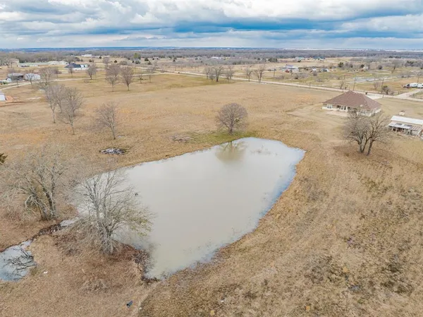 $647,000 | 9325 County Road 4074, Scurry, TX 75158