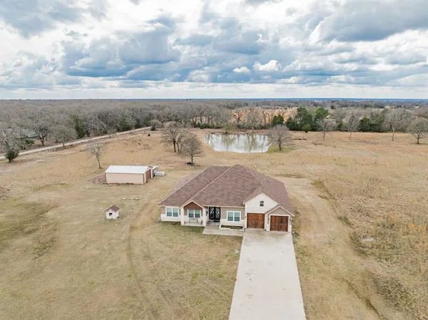$647,000 | 9325 County Road 4074, Scurry, TX 75158
