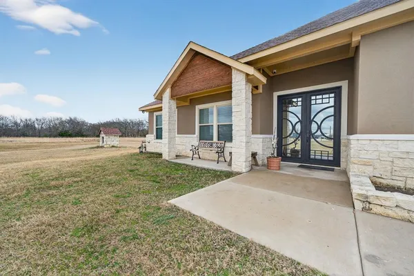$647,000 | 9325 County Road 4074, Scurry, TX 75158
