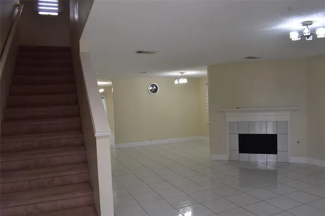 $2,250 | 7018 Bridlewood Drive, Arlington, TX 76002