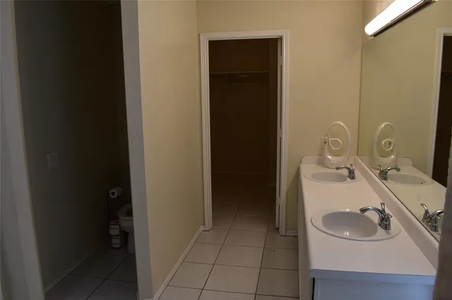 $2,250 | 7018 Bridlewood Drive, Arlington, TX 76002