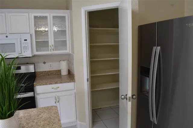 $2,250 | 7018 Bridlewood Drive, Arlington, TX 76002