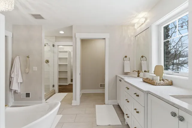 $775,000 | 6606 Spaniel Drive, Kalamazoo, MI 49009