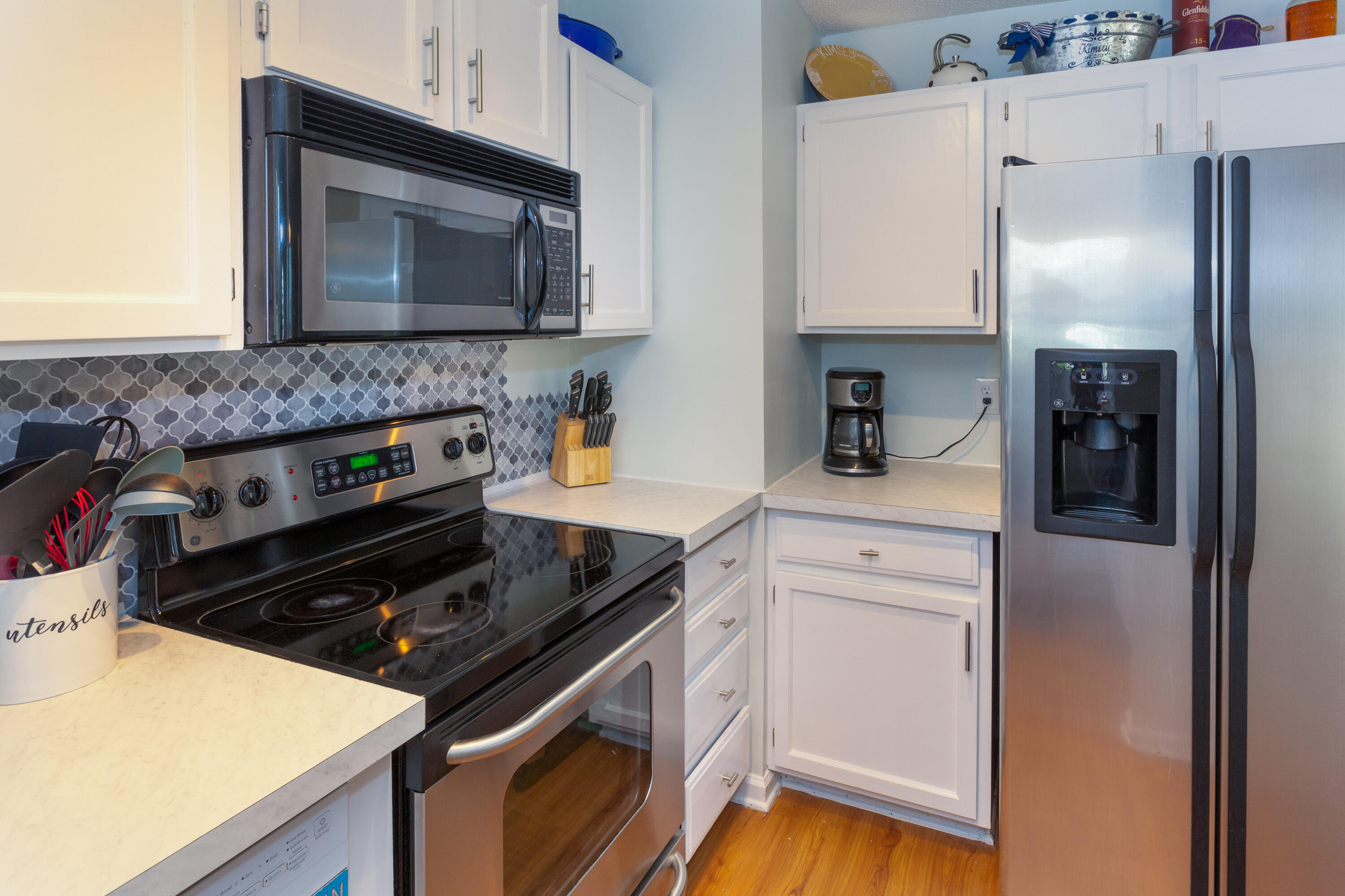 113 Hamlet Road Summerville, SC 29485 - Photo 10 of 25 113_Hamlet_Rd_Brett_Martin_Photography-1