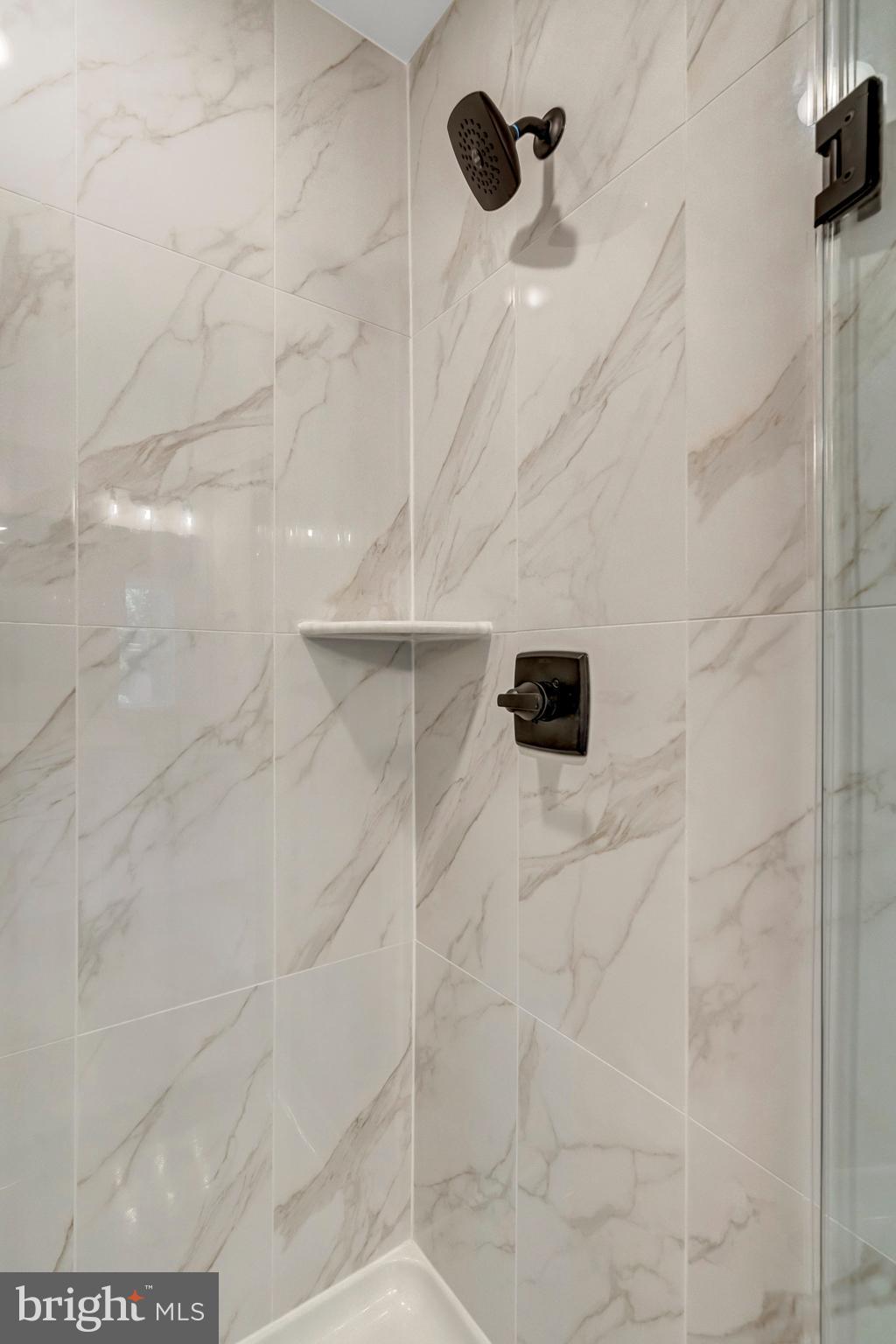 35670 Aspen Way Locust Grove, VA 22508 - Photo 43 of 60 a bathroom with a shower