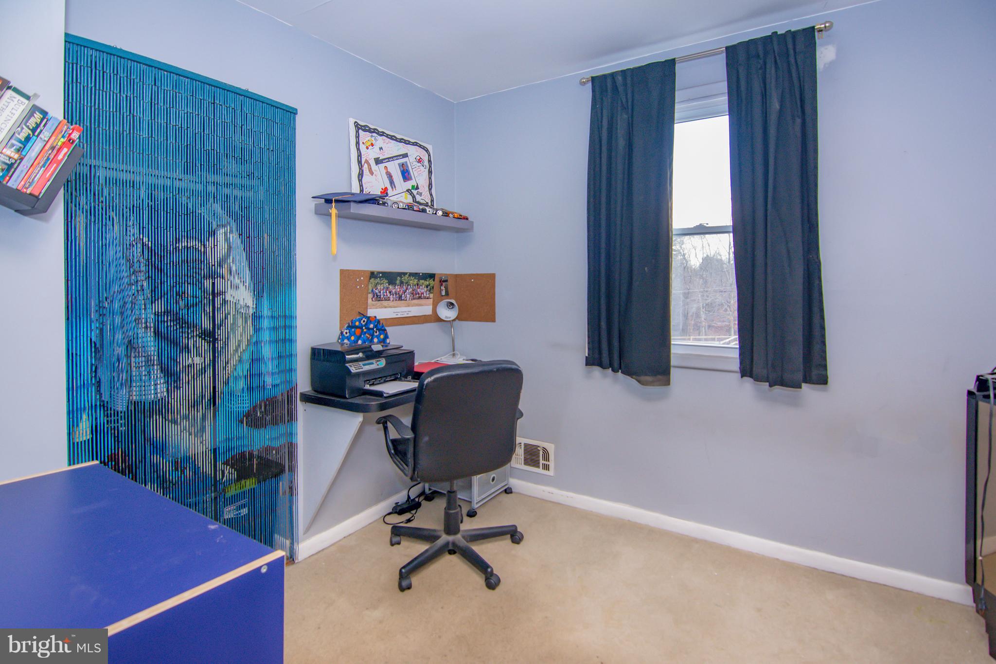 218 Worthmont Road Baltimore, MD 21228 - Photo 18 of 26 Gallery Image 18