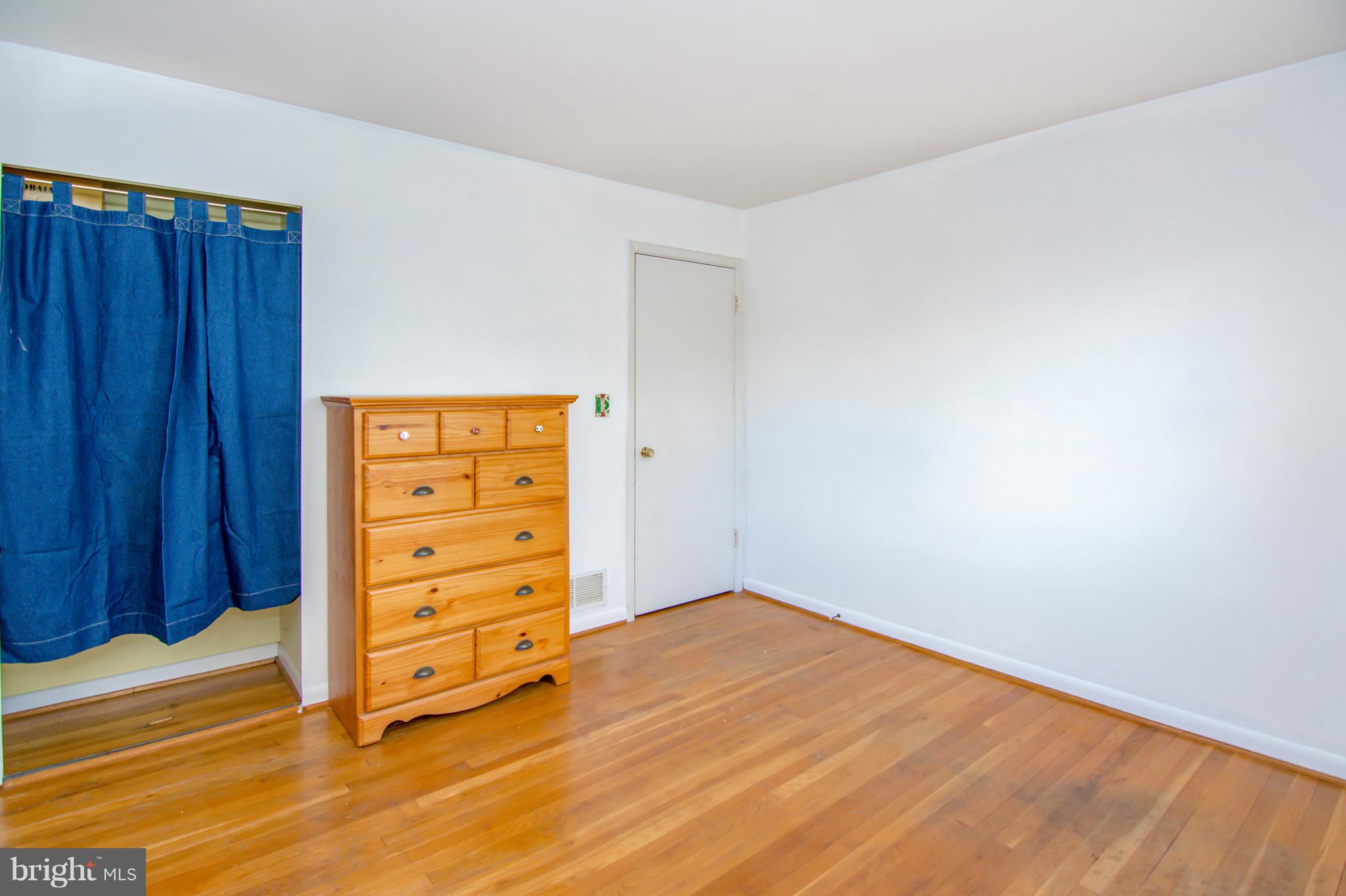 218 Worthmont Road Baltimore, MD 21228 - Photo 20 of 26 Gallery Image 20