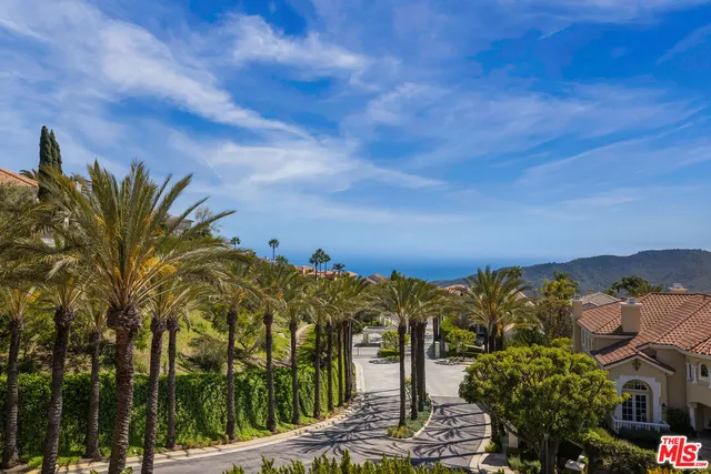 $17,850 | 16800 Calle Montecito, Pacific Palisades, CA 90272