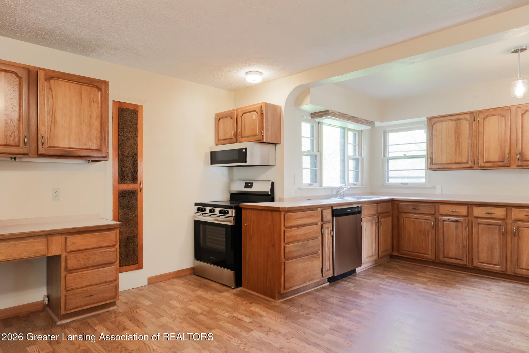 1021 Bretton Road Lansing, MI 48917 - Photo 14 of 46 1021 Bretton