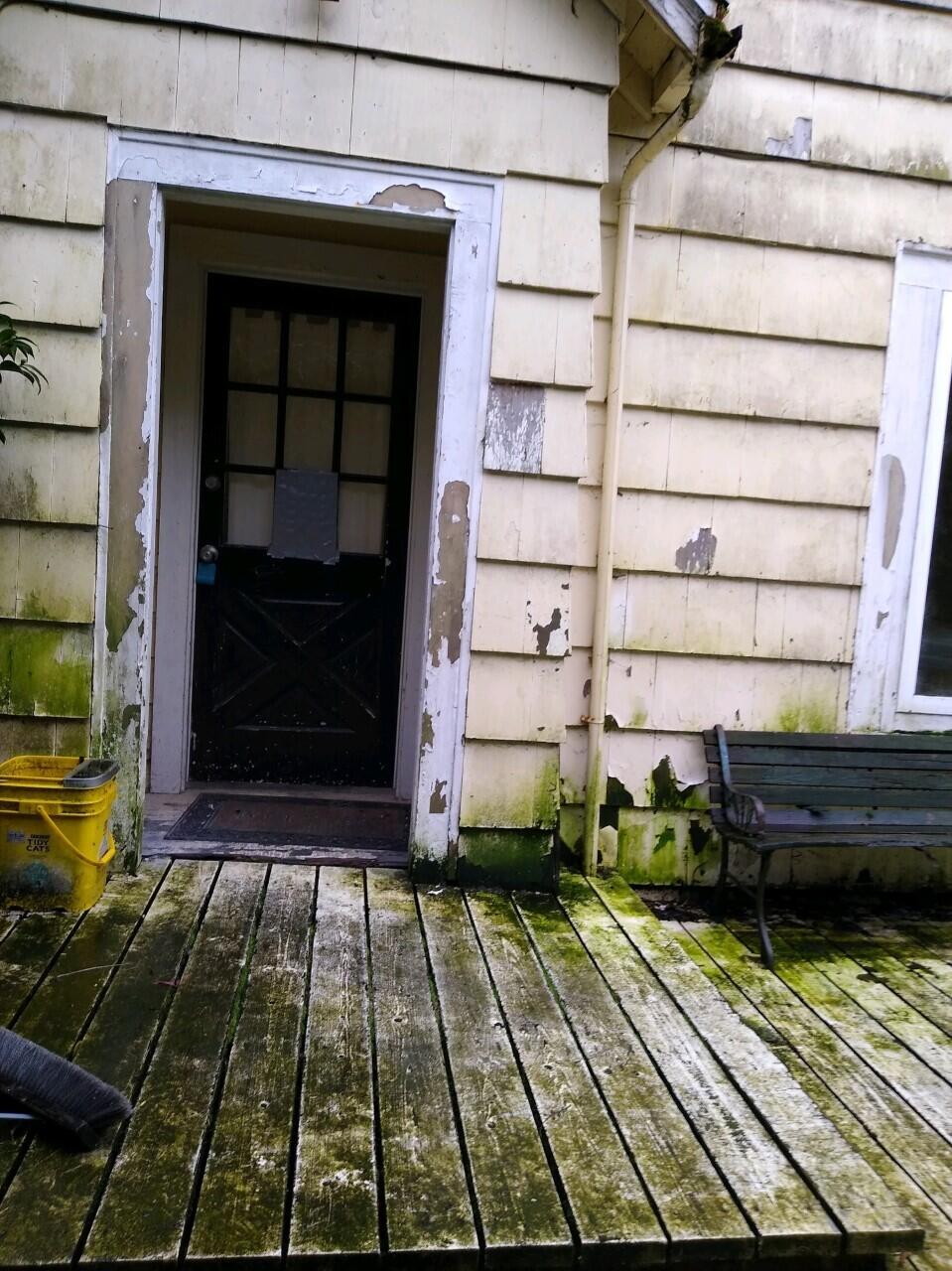 12705 Us-101 Nehalem, OR 97131 - Photo 11 of 19 Moody Hwy 101 2022 front door