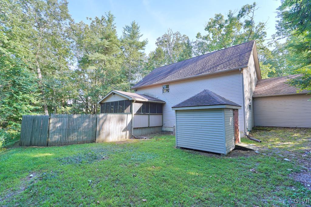 512 Ridgeview Drive Bartonsville, PA 18321 - Photo 30 of 31 Gallery Image 30