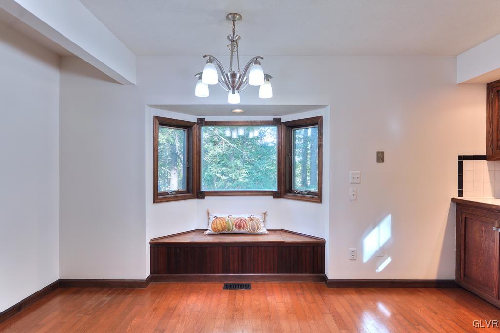 512 Ridgeview Drive Bartonsville, PA 18321 - Photo 10 of 31 Gallery Image 10