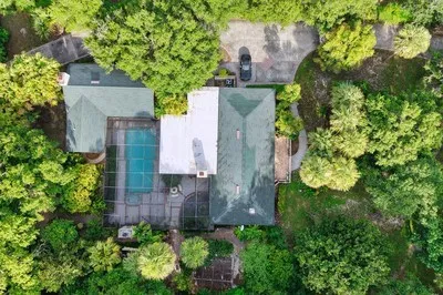 $4,800 | 6235 4th Street, Vero Beach, FL 32968