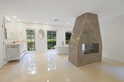 $4,800 | 6235 4th Street, Vero Beach, FL 32968