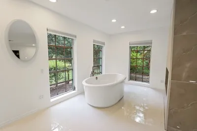 $4,800 | 6235 4th Street, Vero Beach, FL 32968