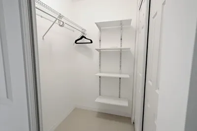 $4,800 | 6235 4th Street, Vero Beach, FL 32968