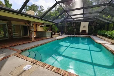 $4,800 | 6235 4th Street, Vero Beach, FL 32968