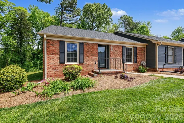 $250,000 | 250 Pointe Circle, Rock Hill, SC 29732