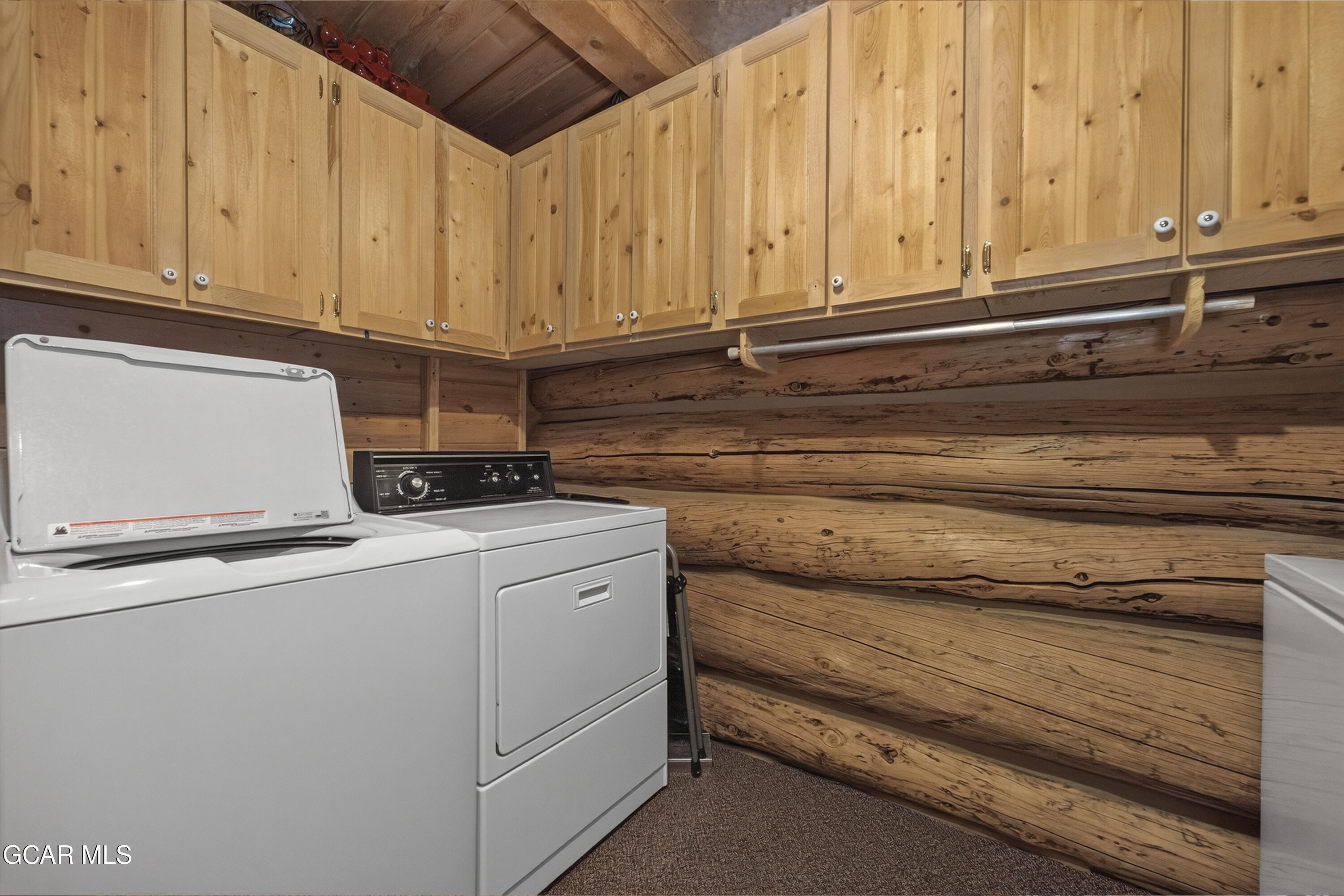 858 Clairs Run Parshall, CO 80468 - Photo 23 of 72 Laundry