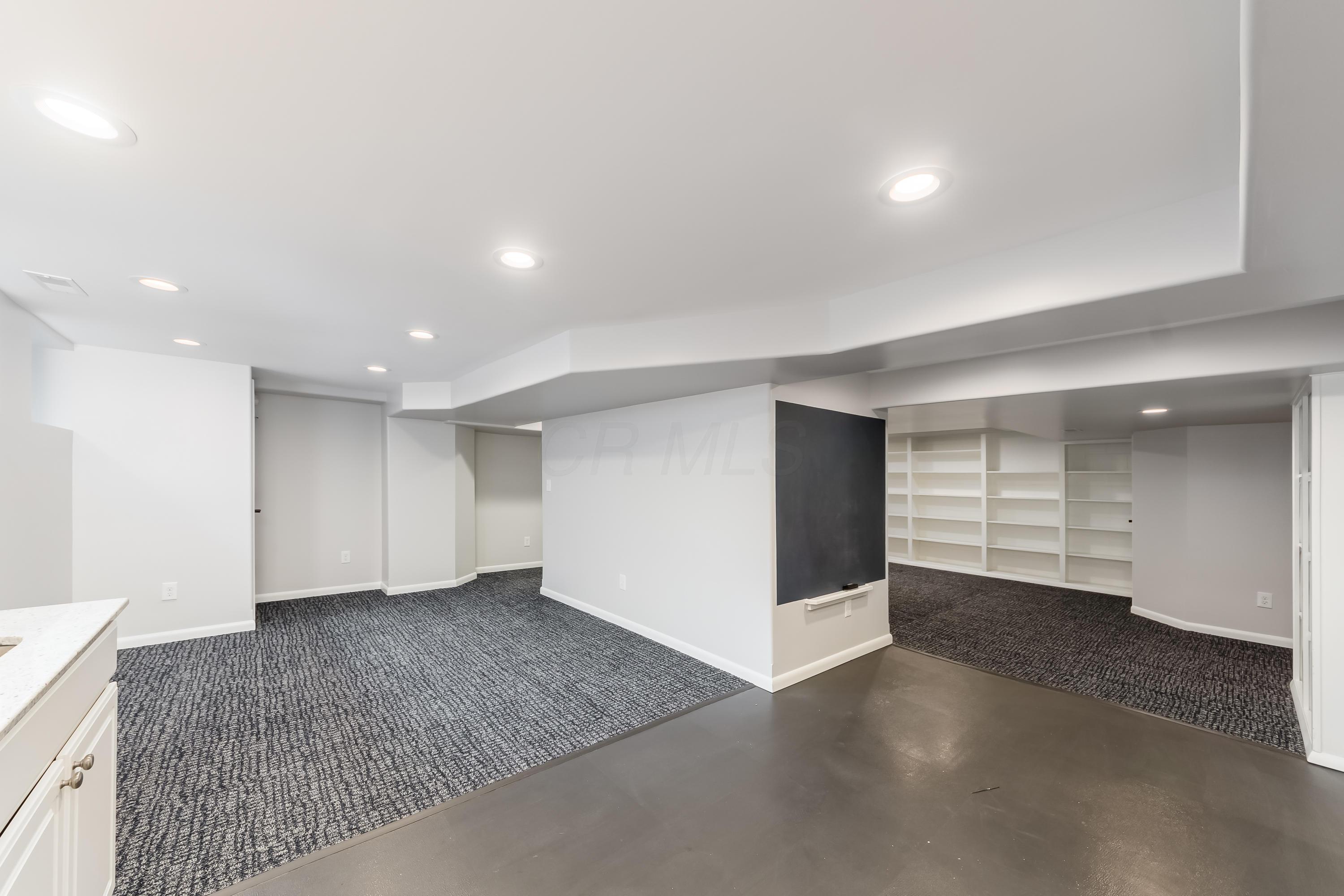 2516 Sherwin Road Columbus, OH 43221 - Photo 45 of 57 Gallery Image 45
