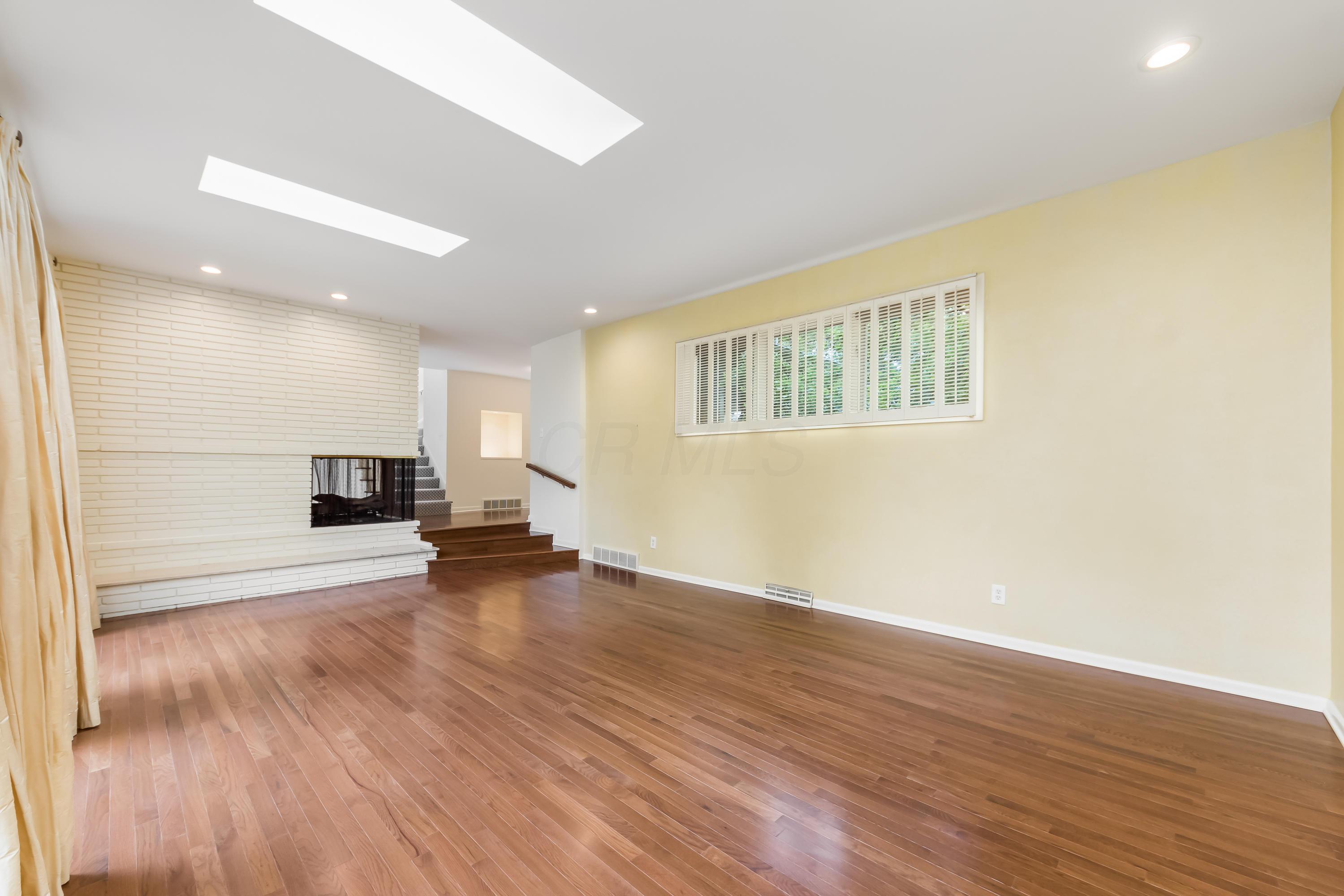 2516 Sherwin Road Columbus, OH 43221 - Photo 9 of 57 Gallery Image 9