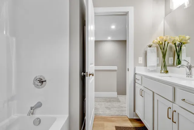 $379,900 | 7236 Atwater Drive, Spring Lake, MI 49456