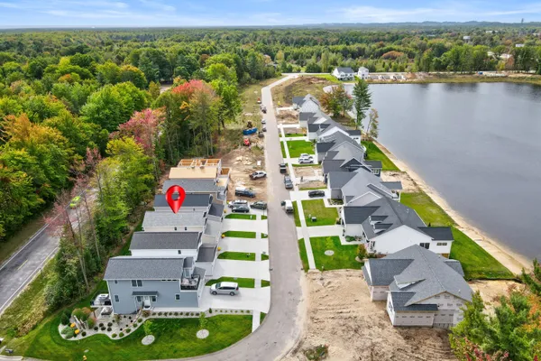 $379,900 | 7236 Atwater Drive, Spring Lake, MI 49456