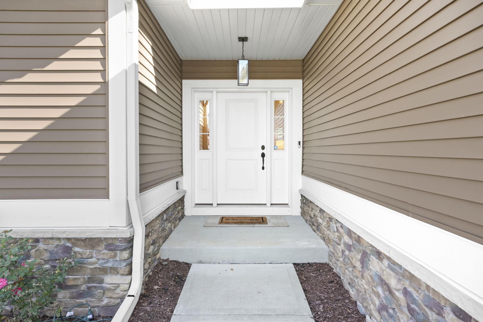 820 Lynn Street Waunakee, WI 53597 - Photo 2 of 62