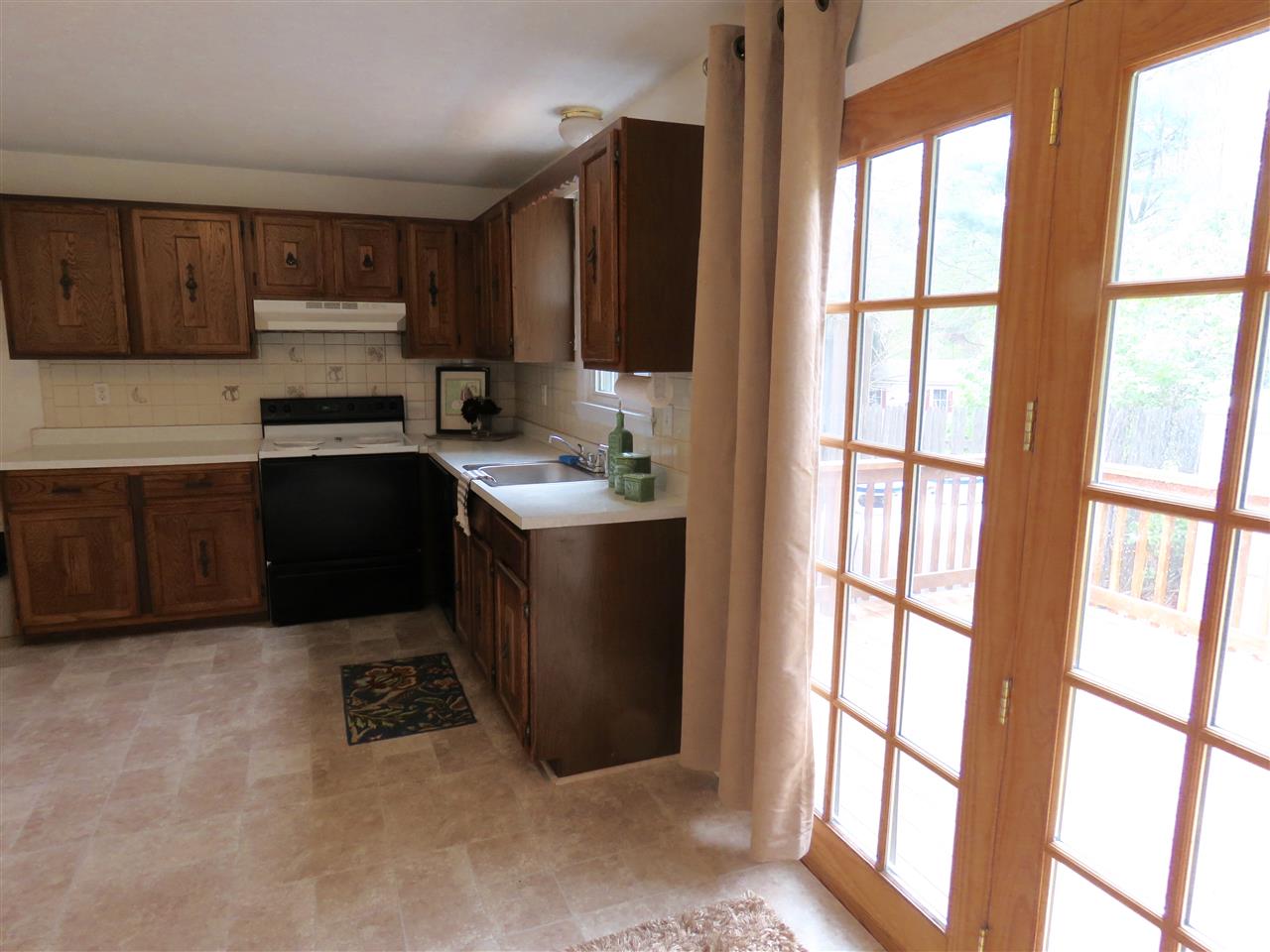 90 Brookdale Road Salem, NH 03079 - Photo 18 of 23