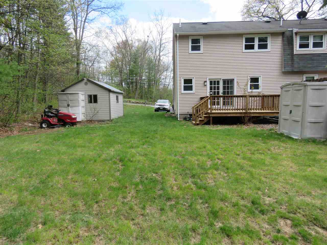 90 Brookdale Road Salem, NH 03079 - Photo 22 of 23