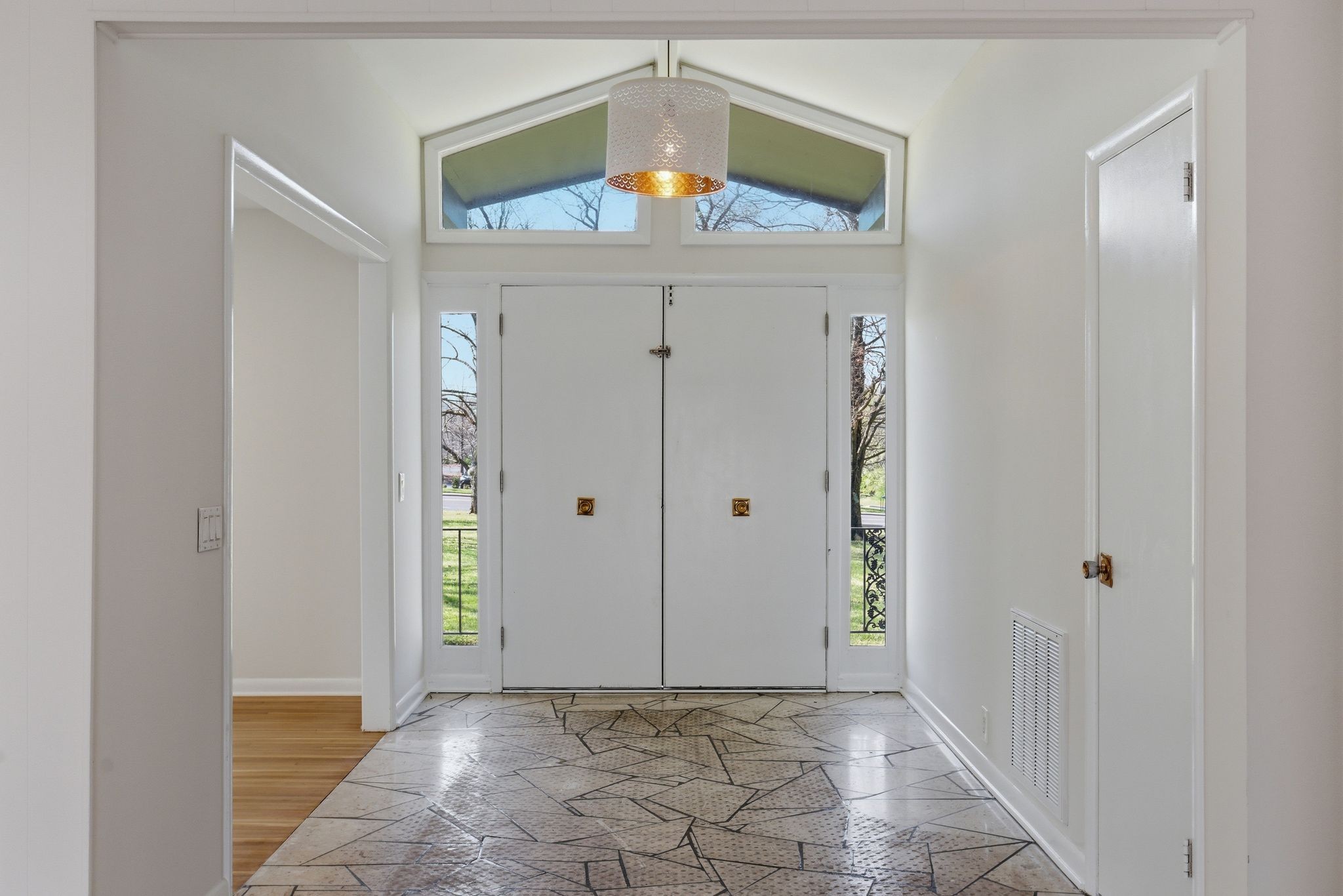 8220 Concord Road Brentwood, TN 37027 - Photo 6 of 29