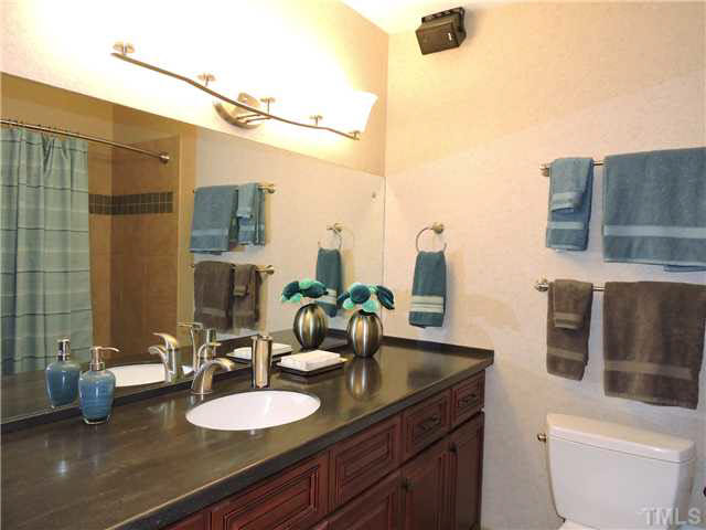 4209 Malvern Road Durham, NC 27707 - Photo 18 of 25 Gallery Image 18