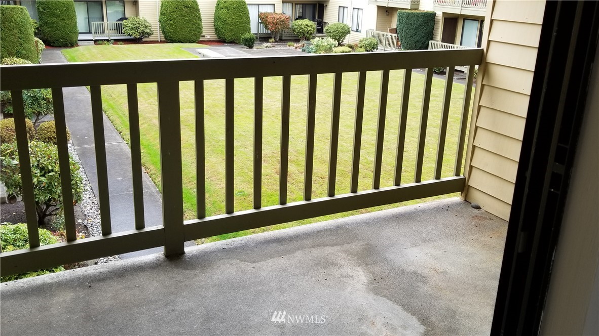 310 South 11th Street, Unit 212 Mount Vernon, WA 98274 - Photo 8 of 15