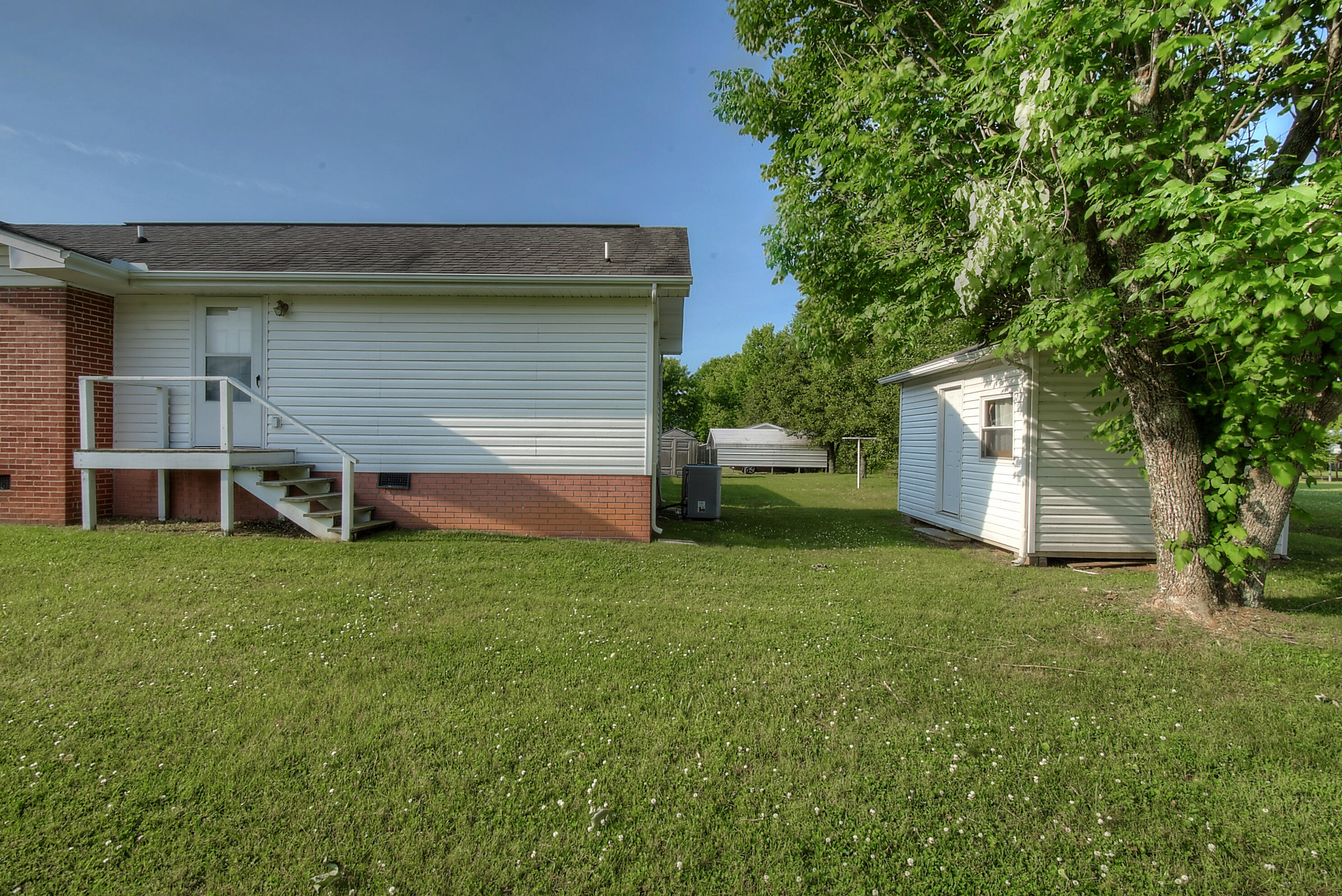 113 Bill Lowe Road Elizabethton, TN 37643 - Photo 33 of 40 DSC_0337_38_39_40_41_42