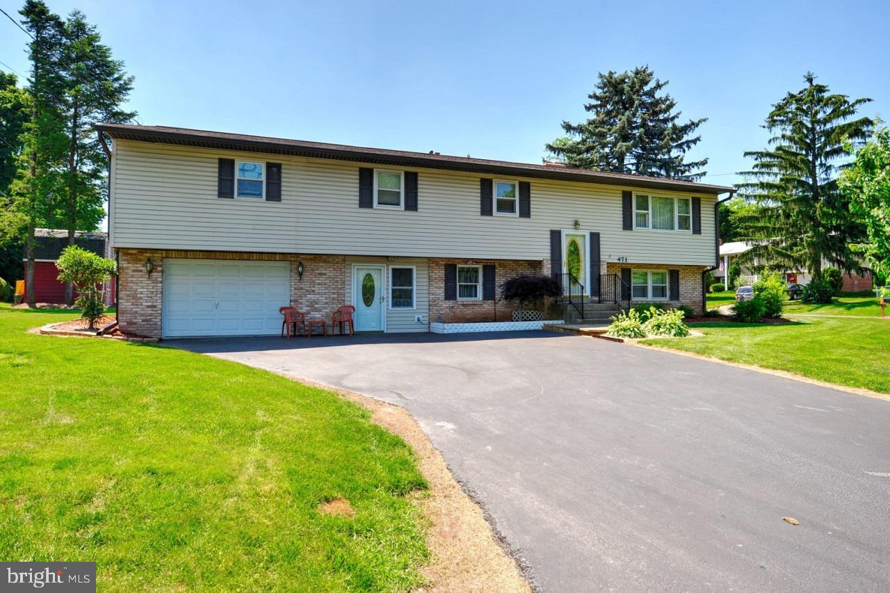 471 Pleasant View Road New Cumberland, PA 17070 - Photo 2 of 27
