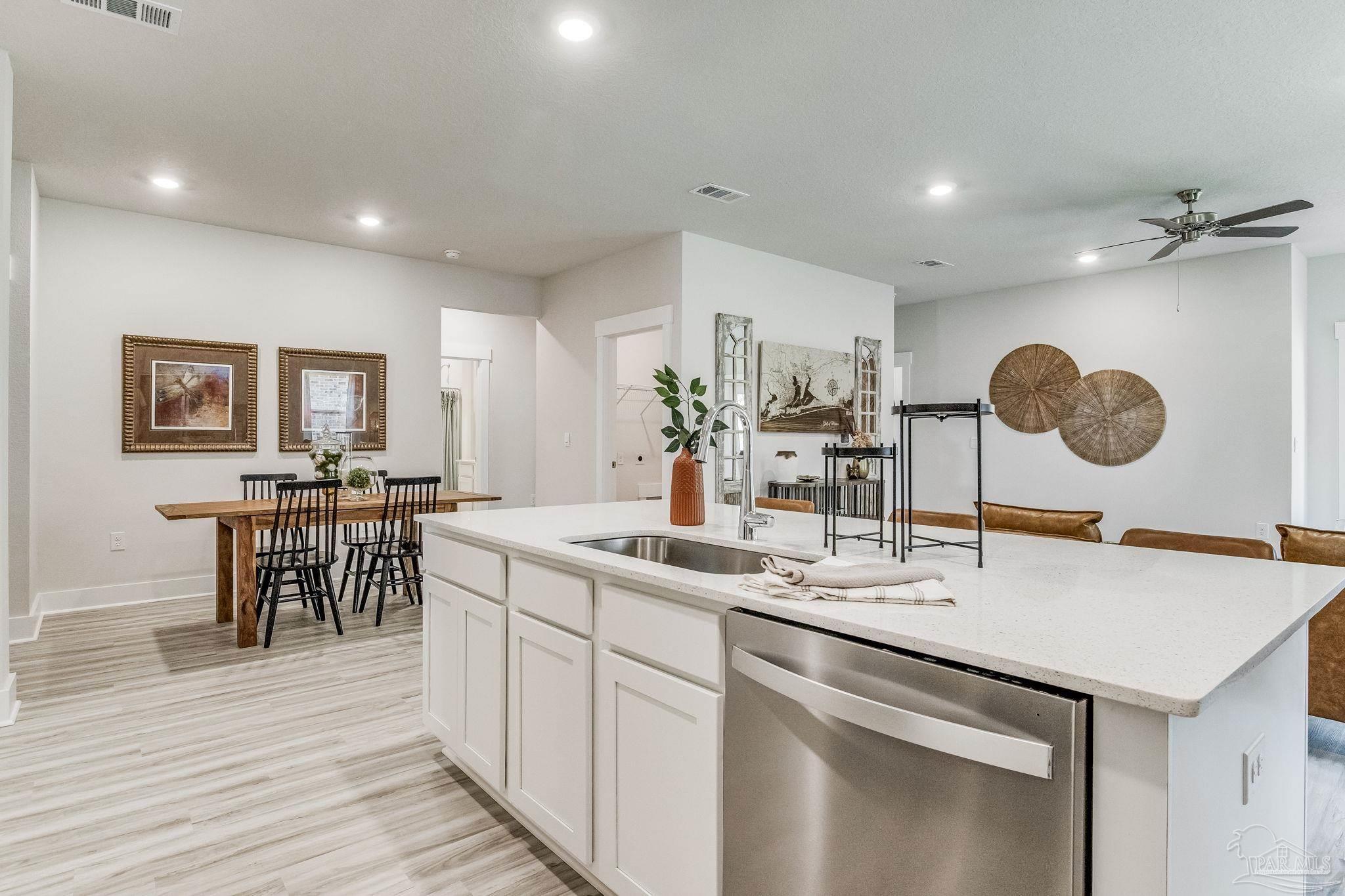 4615 Eider Road Pace, FL 32571 - Photo 4 of 26 Gallery Image 4
