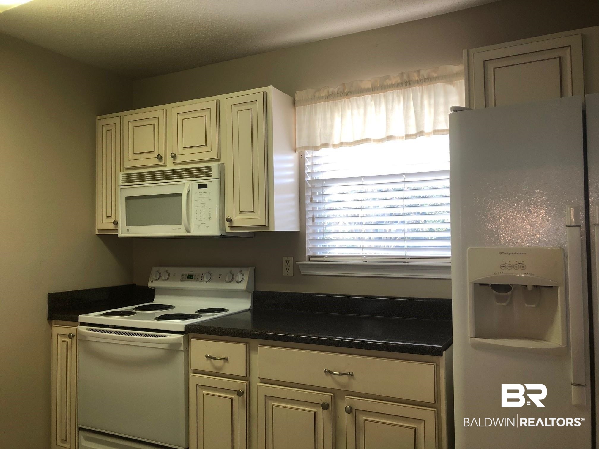 9394 Villas Drive, Unit 26B Foley, AL 36535 - Photo 4 of 14
