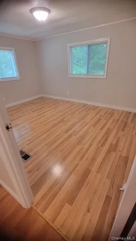 $90,000 | 412 Forest Park, Wallkill, NY 12589