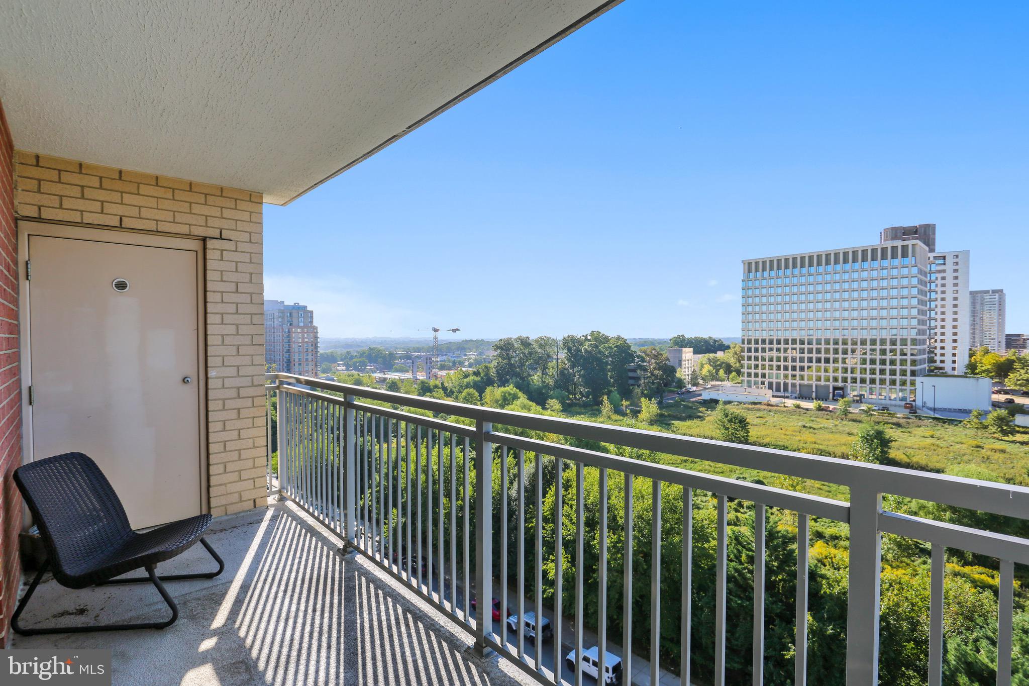 11710 Old Georgetown Road, Unit 901 North Bethesda, MD 20852 - Photo 20 of 32 What a view!!