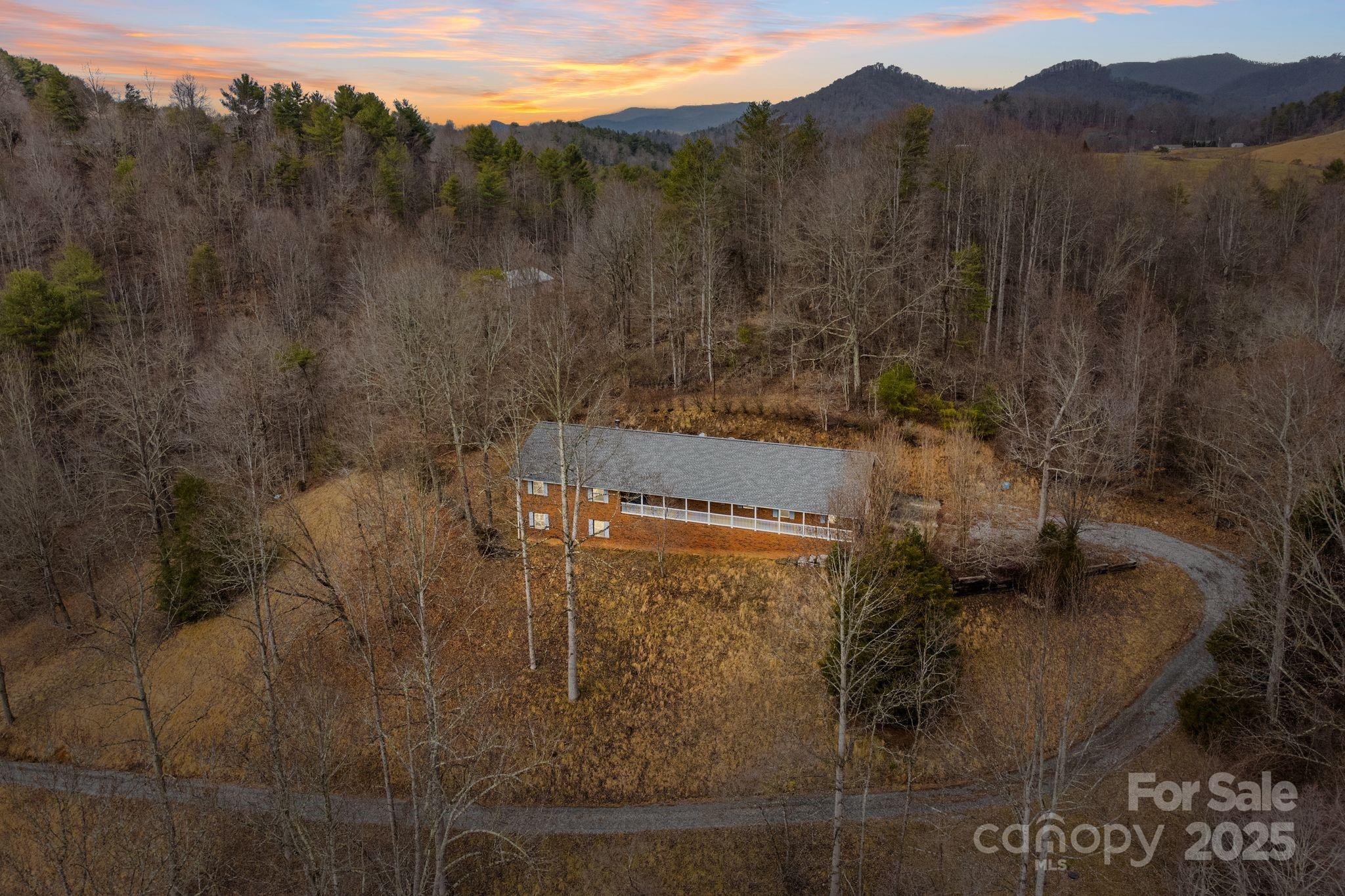 132 Mountain View Road Marshall, NC 28753 - Photo 1 of 45 Gallery Image 1
