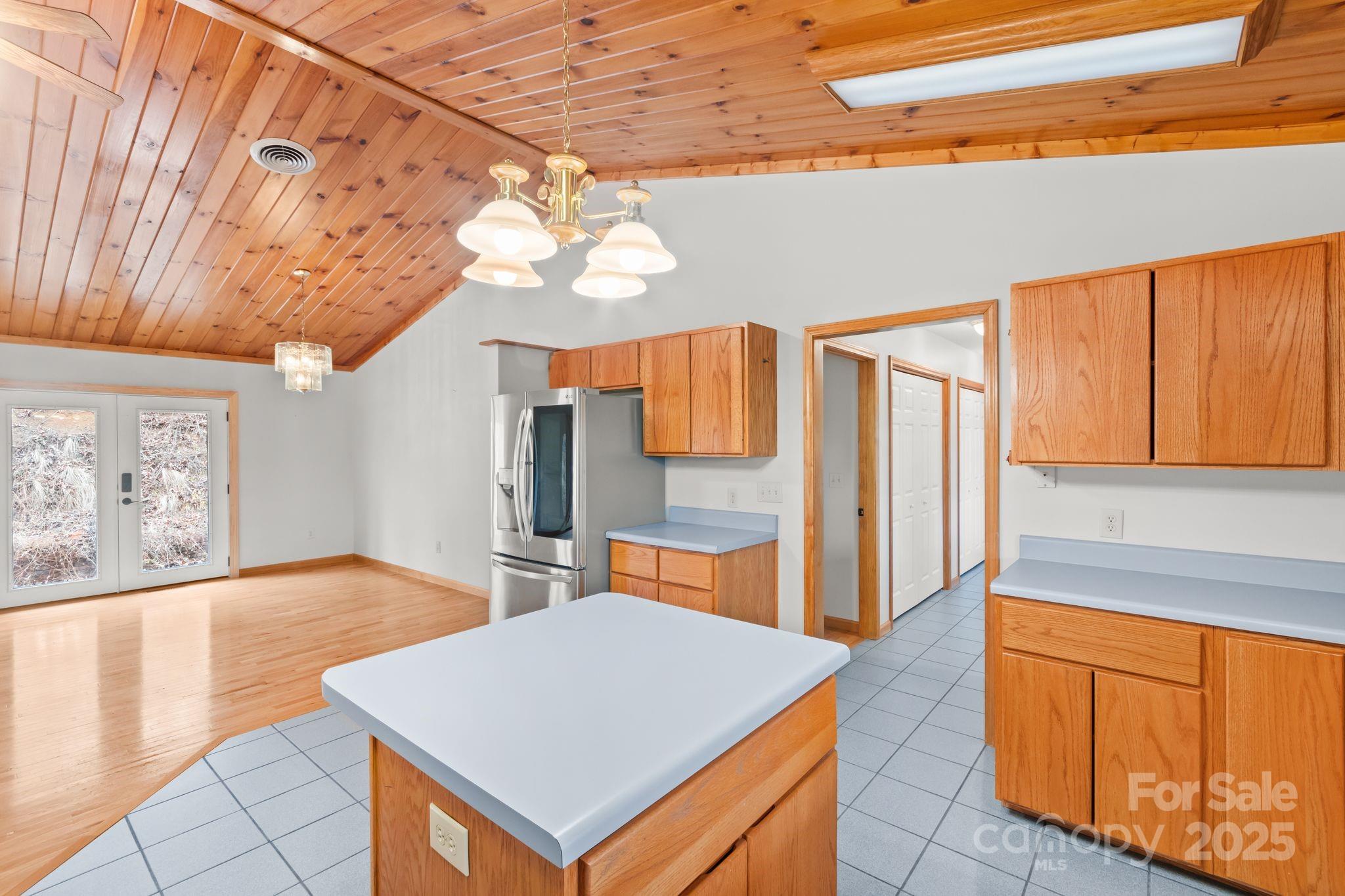 132 Mountain View Road Marshall, NC 28753 - Photo 13 of 45 Gallery Image 13